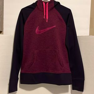 Nike Therma-Fit Hoodie Sweatshirt Women Size M Purple/Pink Big Swoosh